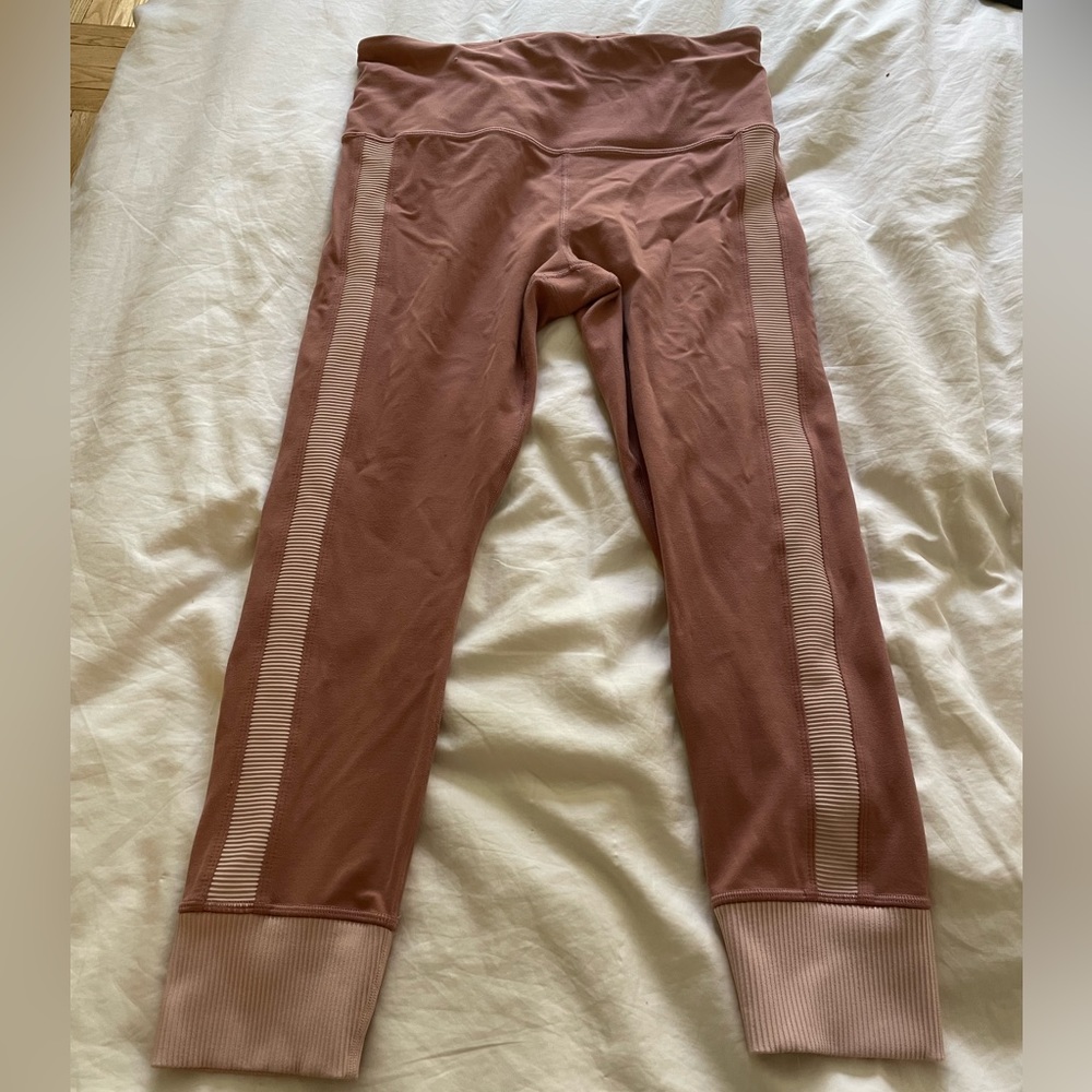 Athleta Elation Rib Trim 7/8 Tight in Palermo & Orchid Pink